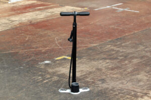 BTwin FLP 700 Floor Pump