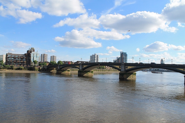 Battersea Bridge (CC licensed by Michael O’Donnabhain on Flickr)
