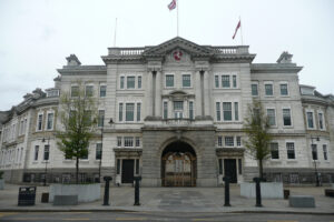 County Hall Maidstone Kent (CC BY 2.0 licenced by John Stratford:Flickr)