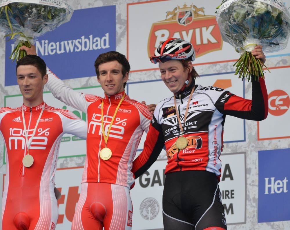 E3 U23 race podium – Simon Yates – pic Owen Rogers