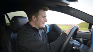 Jaguar Ride Like a Pro - rod in the car