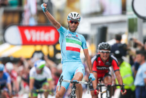 TdF 2014 Vincenzo Nibali wins in Sheffield &ndash; picture credit Welcome to Yorkshire, Le Tour Yorkshire com