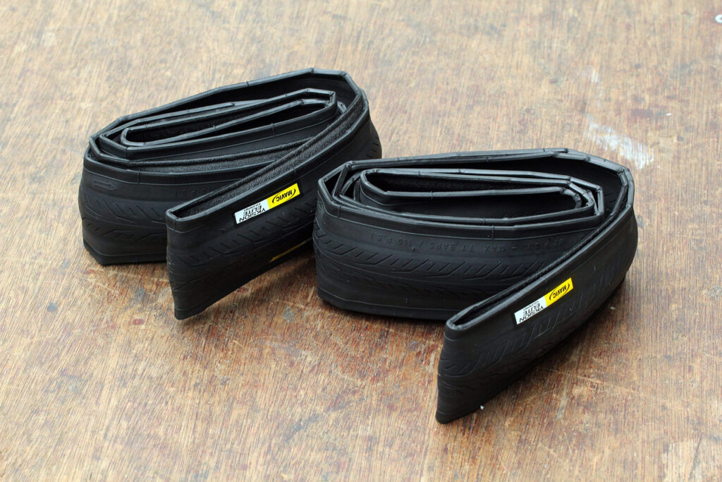 Mavic Yksion Elite Guard tyres