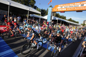 TDU 2015 People’s Choice Classic 12 peloton picture credit Regallo