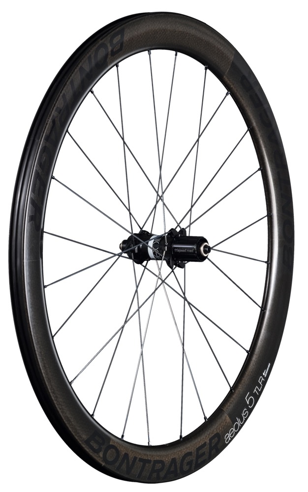 Bontrager Aeolus_5_TLR_Disc_D3_Clincher rear