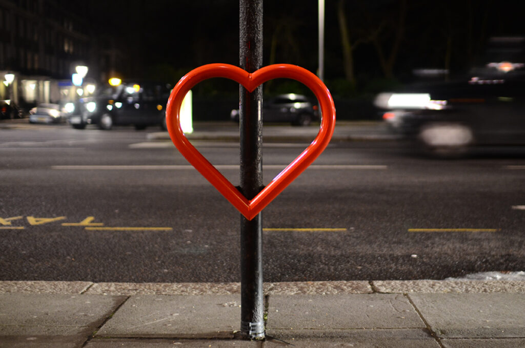 Hearts of London Lovehoop 1