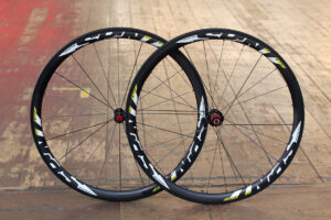 Spin K2 Carbone XLR38 25mm Fat Boy Clincher wheels