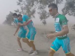 Tour of Oman 2015 sandstorm Vine (source Astana Team)