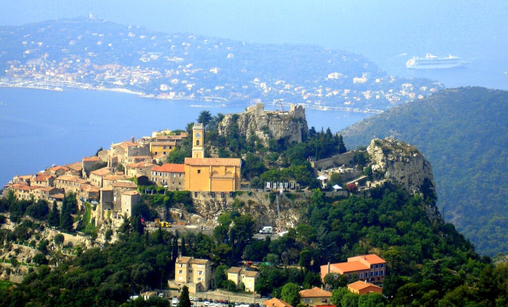 Eze from Grand Corniche (Wikimedia Commons)