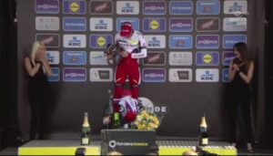 Alexander Kristoff’s son takes fright at Flanders (Vine video still)