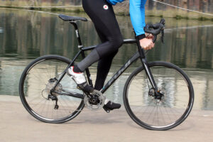 Fuji Sportif 1.1 Ltd - riding 1