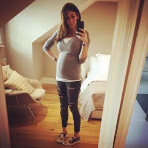 Peta Todd&rsquo;s pregnant selfie (Peta Todd:Instagram)