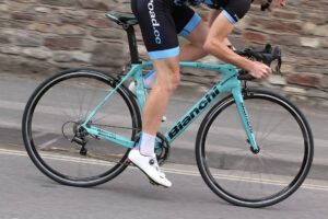 Bianchi Oltre XR1 Veloce - riding 1