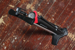 Bontrager Flash TLR track pump