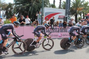 Giro 2015 Pinarello Boilide Richie Porte riding  - 1