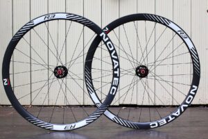 Novatec R3 Disc wheelset
