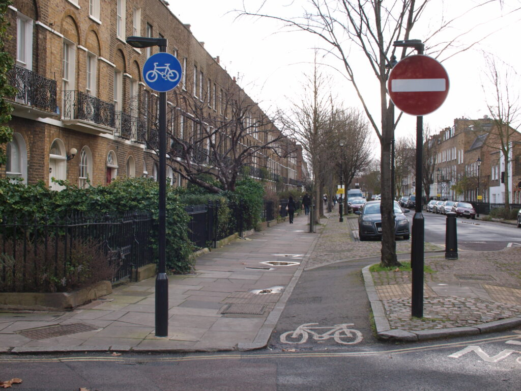 Part of route of proposed Quietway through Islington (copyright Simon MacMichael)