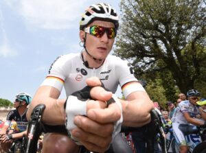 Andre Greipel at start of 2015 Giro Stage 6 (picture ANSA, Dal Zennaro)