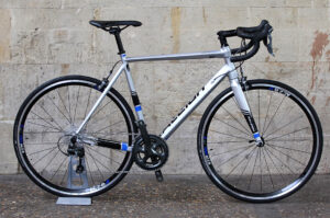 Raleigh Criterium Sport.jpg