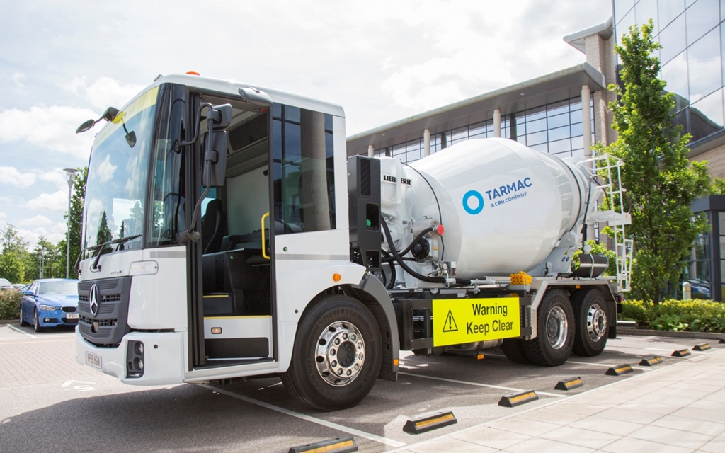 Tarmac safer lorry