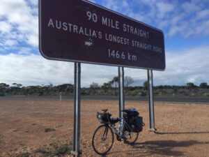 Tom Davies’ round-the-world bike (via Twitter)