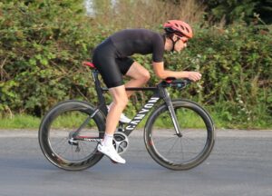 Canyon Speedmax CF 9.0 SL riding shots 3