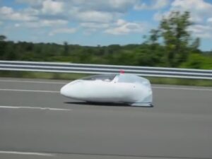 Eta recumbent bike (image taken from YouTube video)