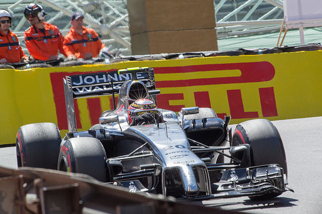 Kevin Magnussen, Monaco 2014 (licensed CC BY-SA 3.0 by Marion990)