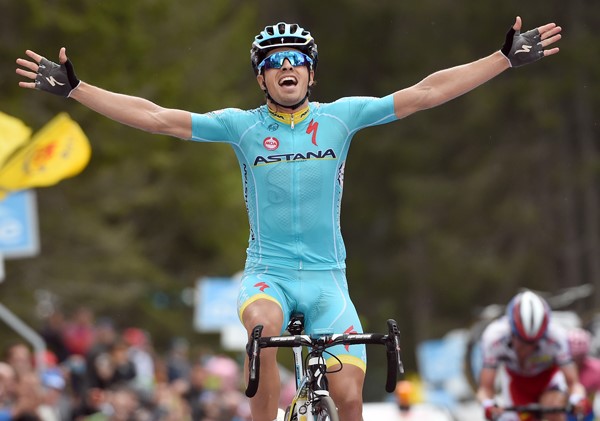 Mikel Landa wins 2015 Giro d’Italia Stage 15 (picture ANSA, Dal Zennaro)