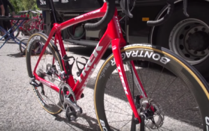 trek domane disc 2.png