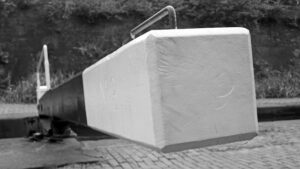 Canal Lock (copyright Simon MacMichael)