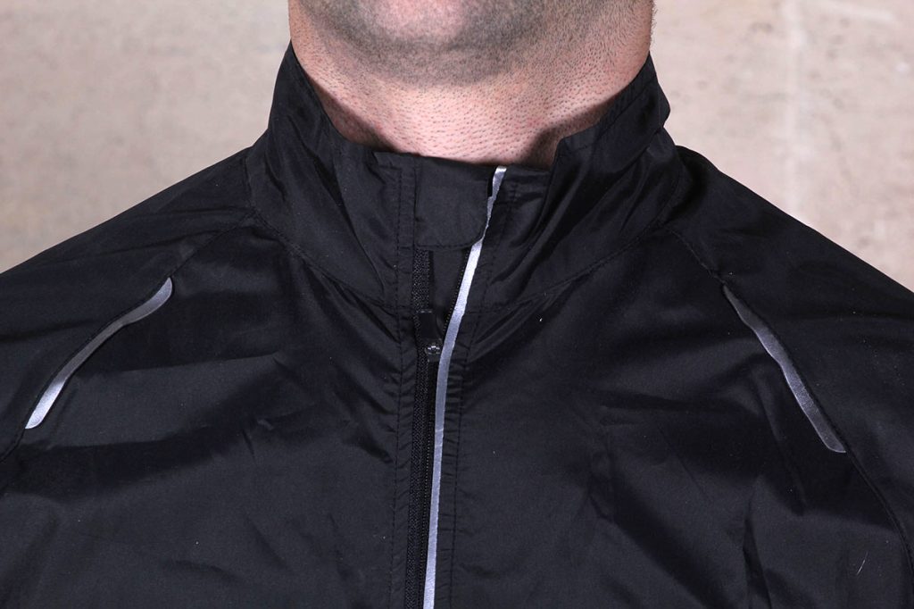 Lusso Giro Rain Jacket Lusso Giro Rain Jacket – collar