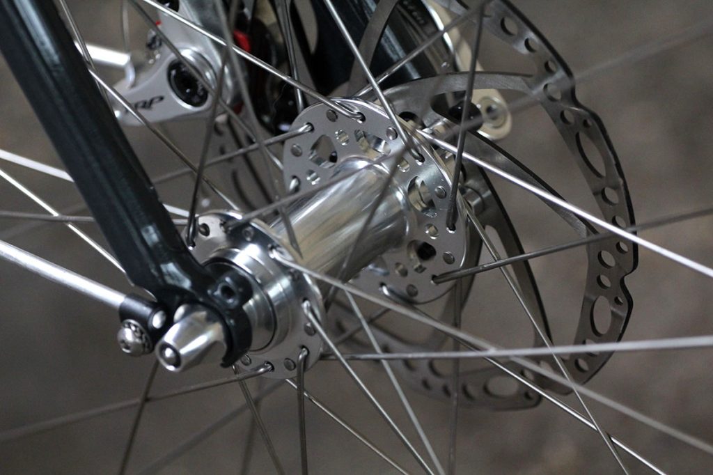 Pashley Pathfinder – front hub 2
