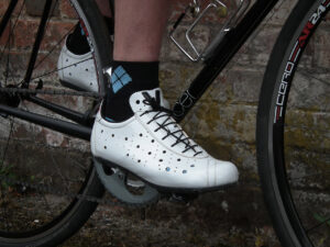 Vittoria 1976 shoes - riding 1
