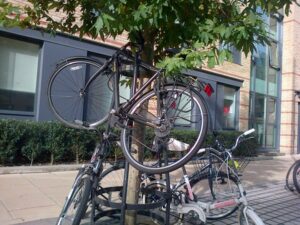 #badlyparkedbike (via Twitter).jpg
