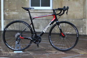 BMC GF01 Disc – full bike – exposure corrected so you can actually see it
