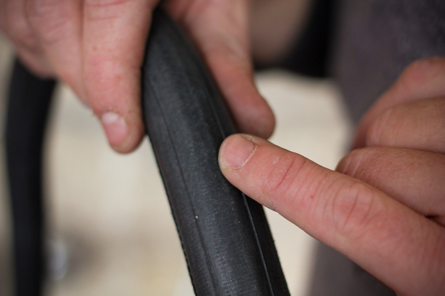 How to fix a puncture step 08