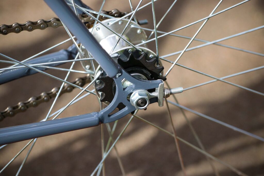 2022 Velobello Soho &ndash; fixed gear flip flop hub.jpg