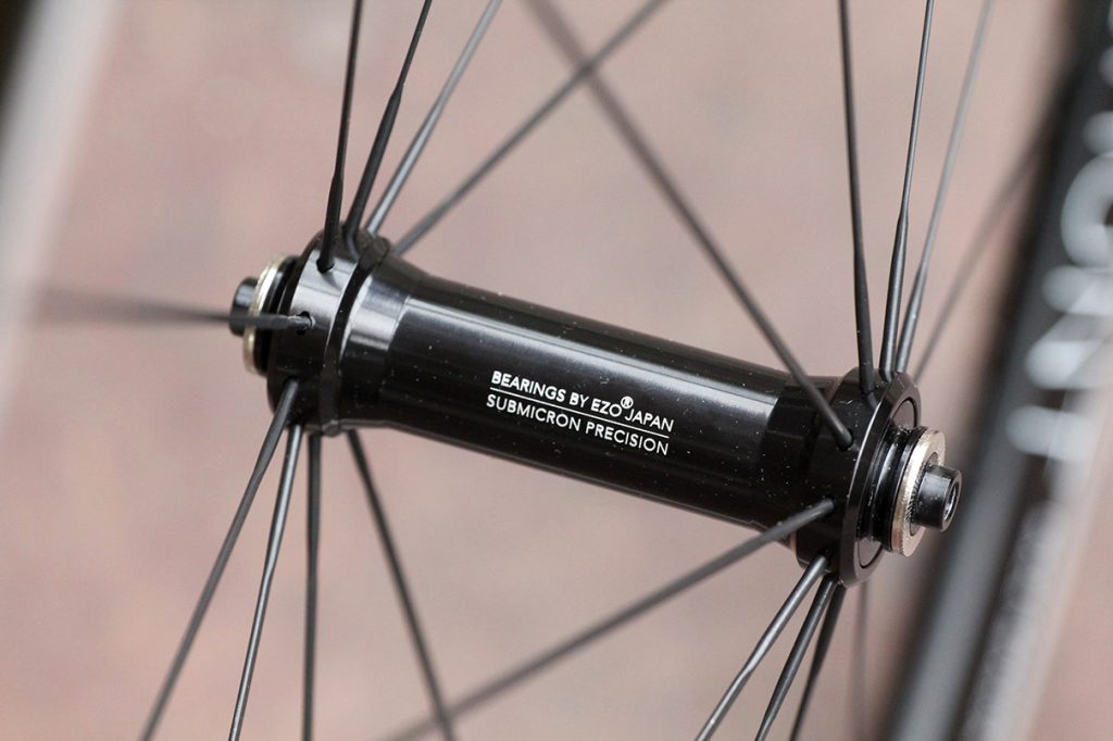 Hunt Race Season Aero Wide wheelset – front hub