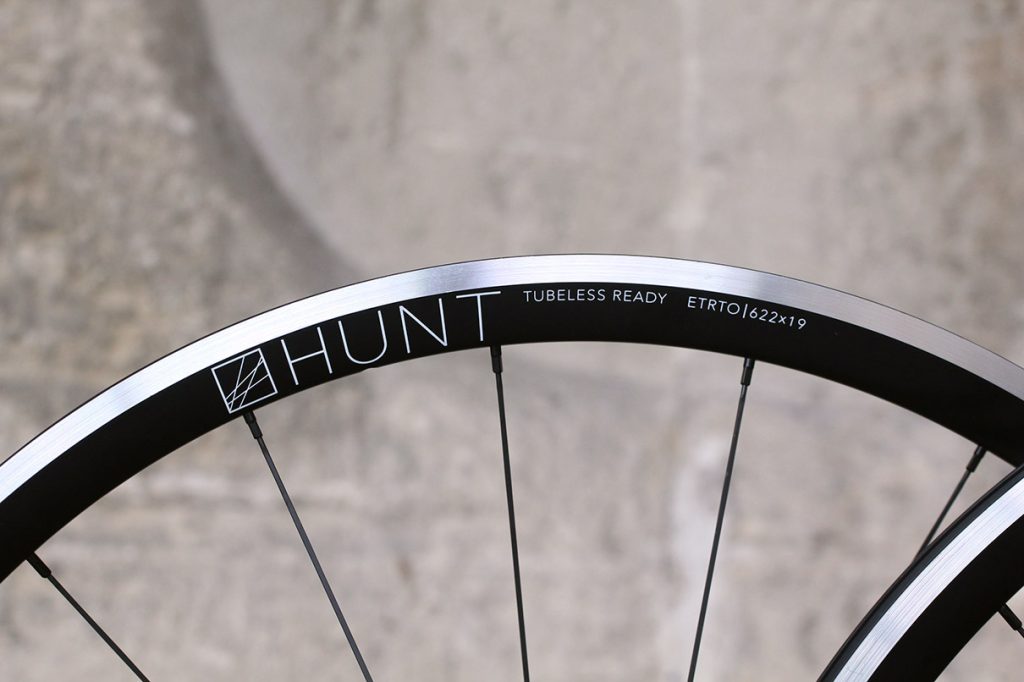 Hunt Race Season Aero Wide wheelset – rim