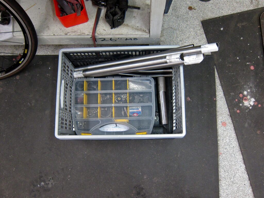 DownlandCycles4-FrameBox.jpg