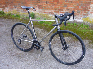 Kinesis GF_Ti Disc &ndash; full bike 2.jpg