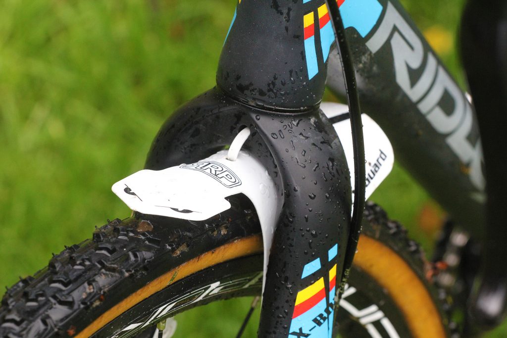 Rapid Racer Products CX-Guard Mudguard – mounted 2.jpg