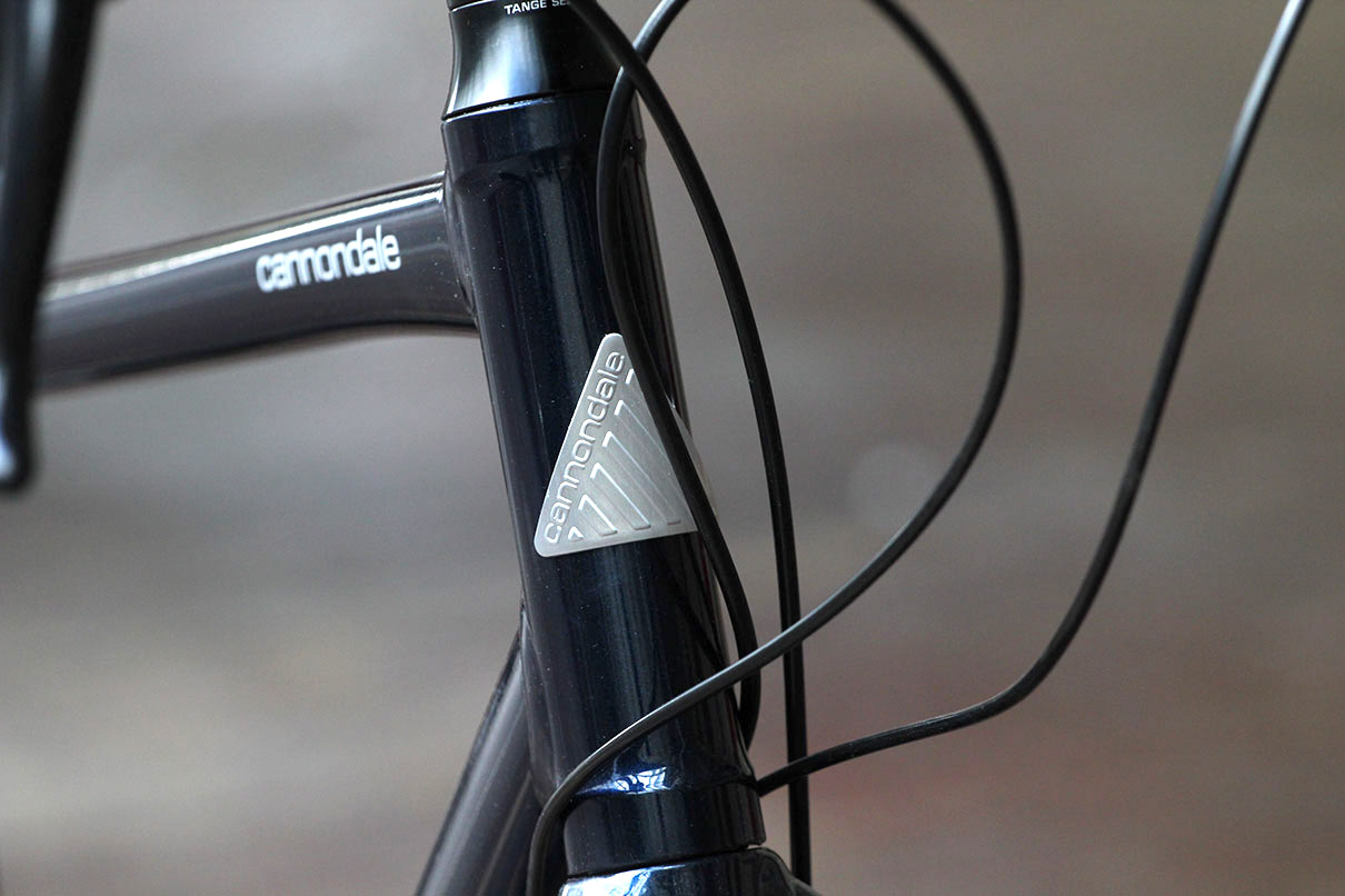 Cannondale Touring &ndash; head tube badge