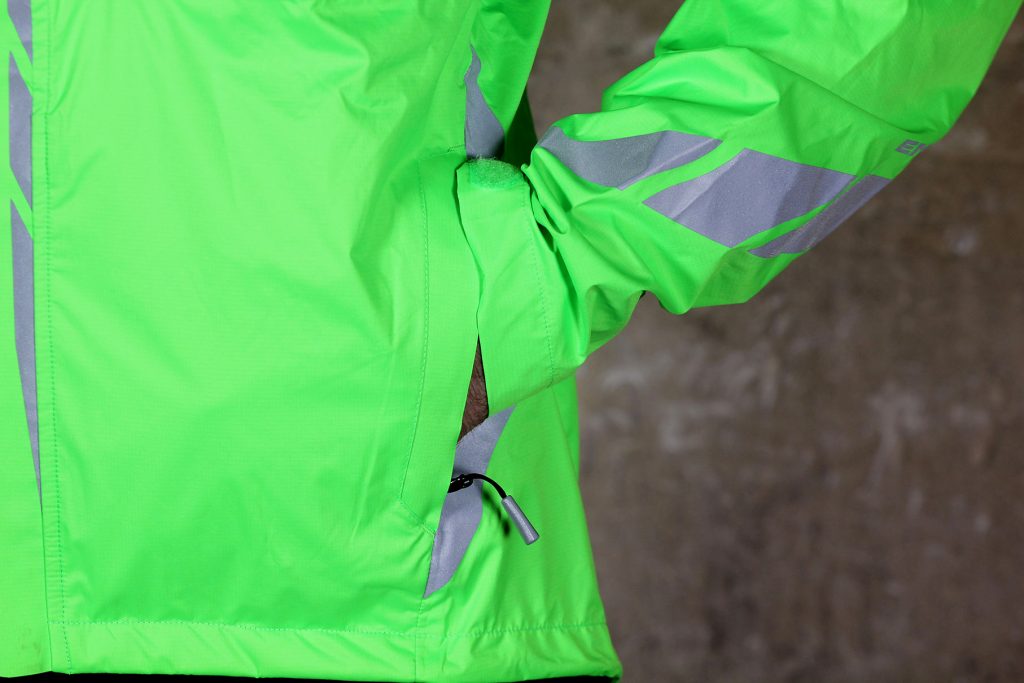 Endura Luminite II Jacket – pocket.jpg
