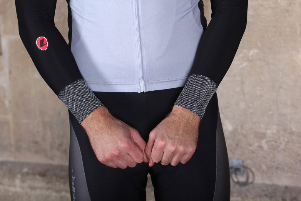 Lusso Nitelife Thermal Arm Warmer – cuffs.jpg