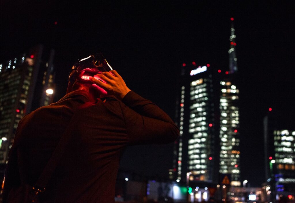 Met Sine Thesis Nightlites – 1.jpg