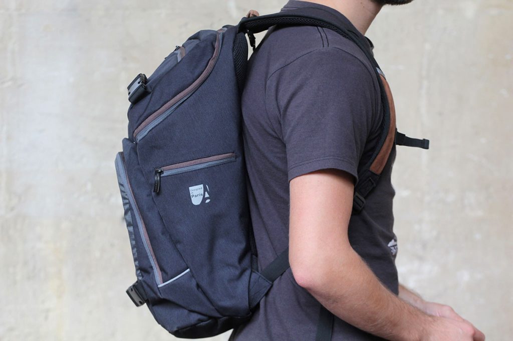Port Designs GoLED backpack – side.jpg