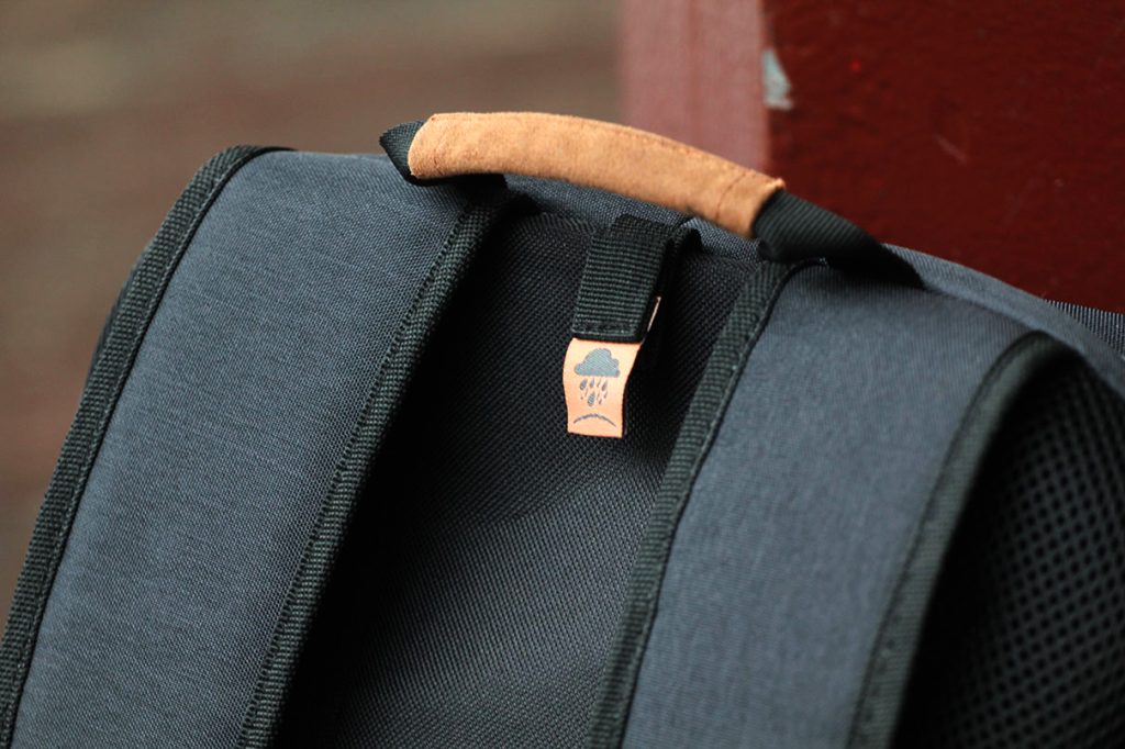 Port Designs GoLED backpack – strap details.jpg