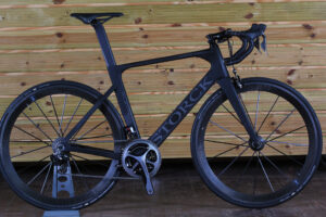 Storck Aerfast Platinum – full bike.jpg